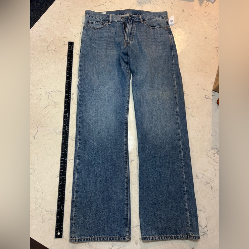GAP Relaxed Fit Blue Men‎ Denim Jeans 32x36 NWT